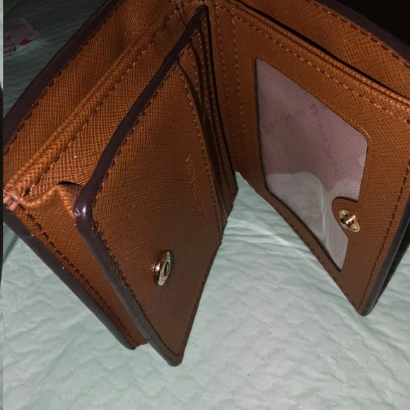 Michael Kors Tan Leather Wallet - Picture 3 of 4